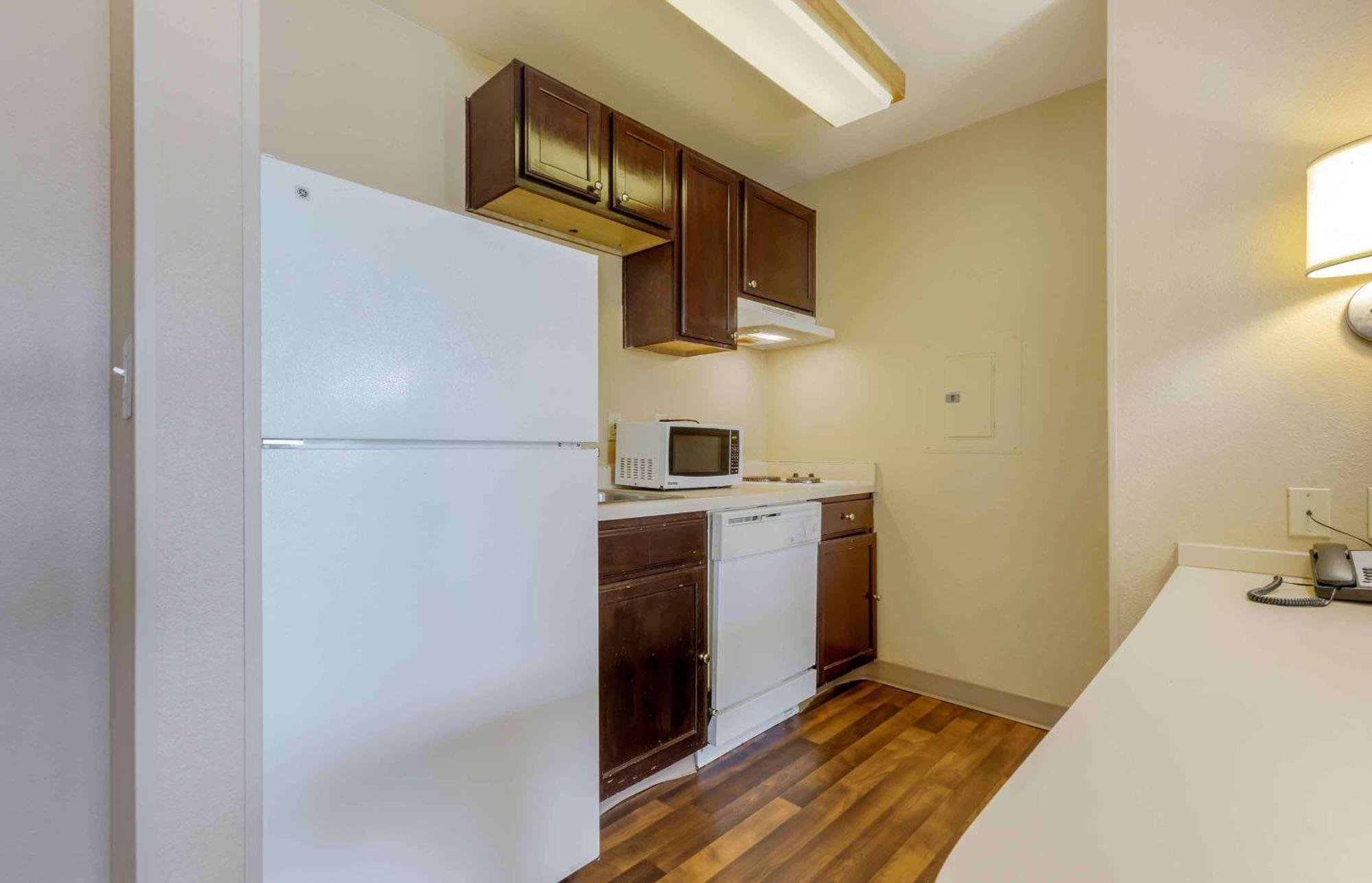 Extended Stay America Suites - Austin - North Central Экстерьер фото