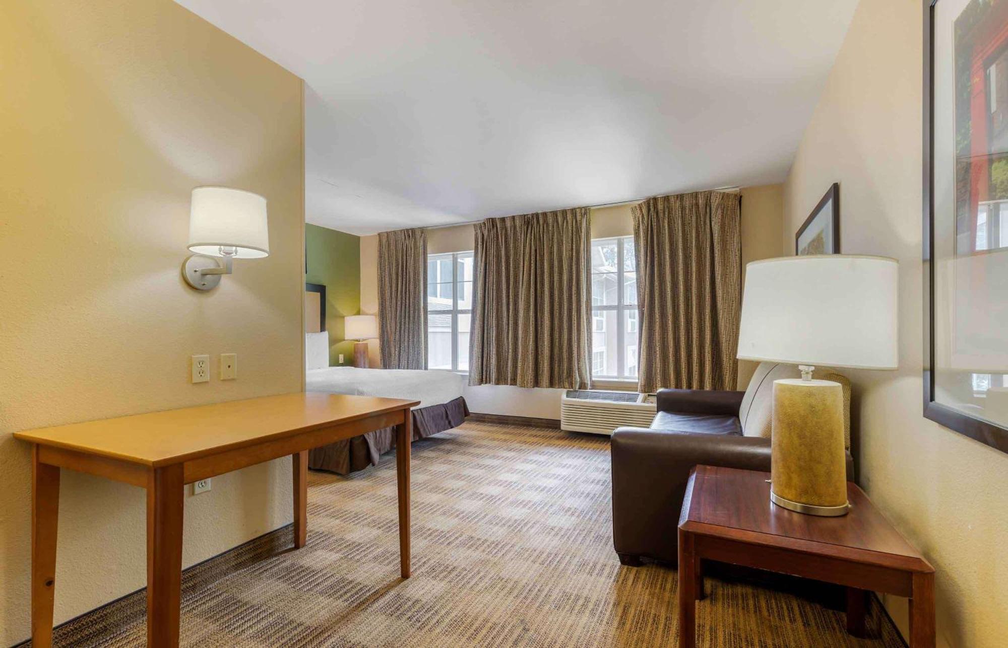 Extended Stay America Suites - Austin - North Central Экстерьер фото